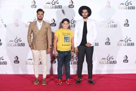 عکس های مراسم جشن امضای آلبوم ماکان باند (2)