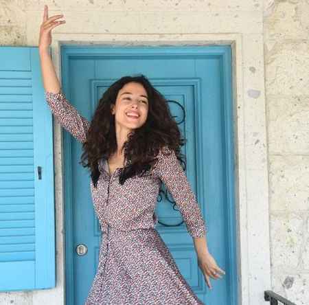 عکس های آیشن در سریال کاخ نشینان امروز (2)