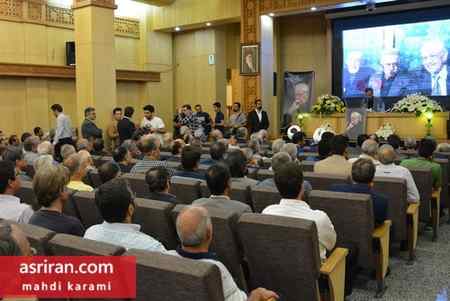 مراسم یادبود دکتر ابراهیم یزدی (2)