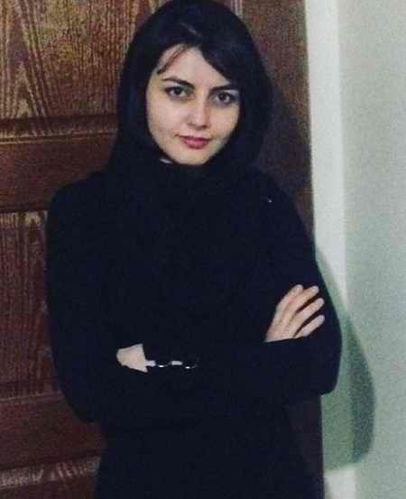 عکس های سارا در سریال سایه بان با بازی افسانه کمالی عکس های سارا در سریال سایه بان با بازی افسانه کمالی 17 عکس های سارا در سریال سایه بان با بازی افسانه کمالی