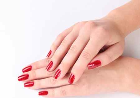 مراقبت از ناخن ها در سرما با بهترین روش ها (2)