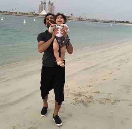 بیوگرافی محمد صلاح ستاره فوتبال مصر و همسرش (6)