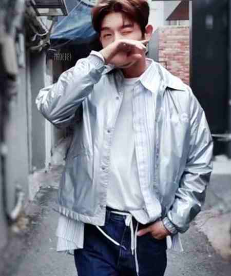 بازیگر نقش وانگ سو در سریال عاشقان ماه (9)