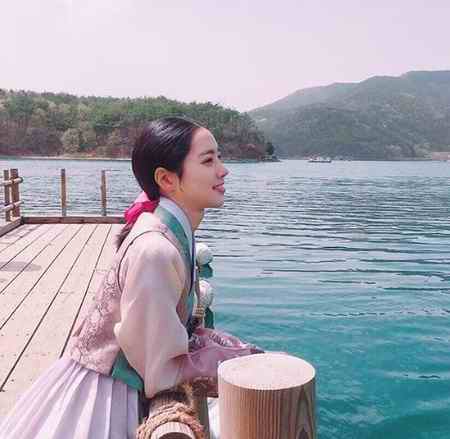 بیوگرافی بازیگر نقش اوک نیو در سریال اوک نیو (4)