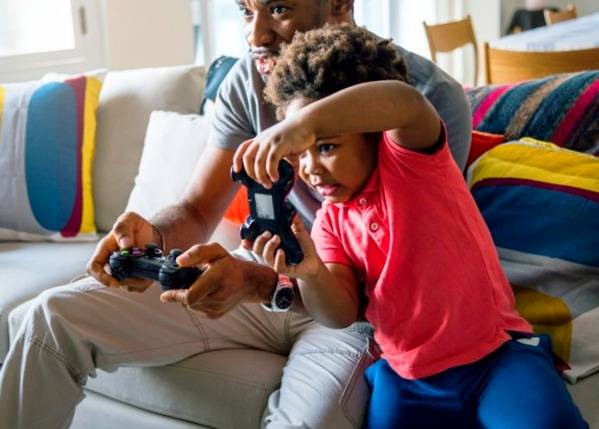 اعتیاد بازی کامپیوتری