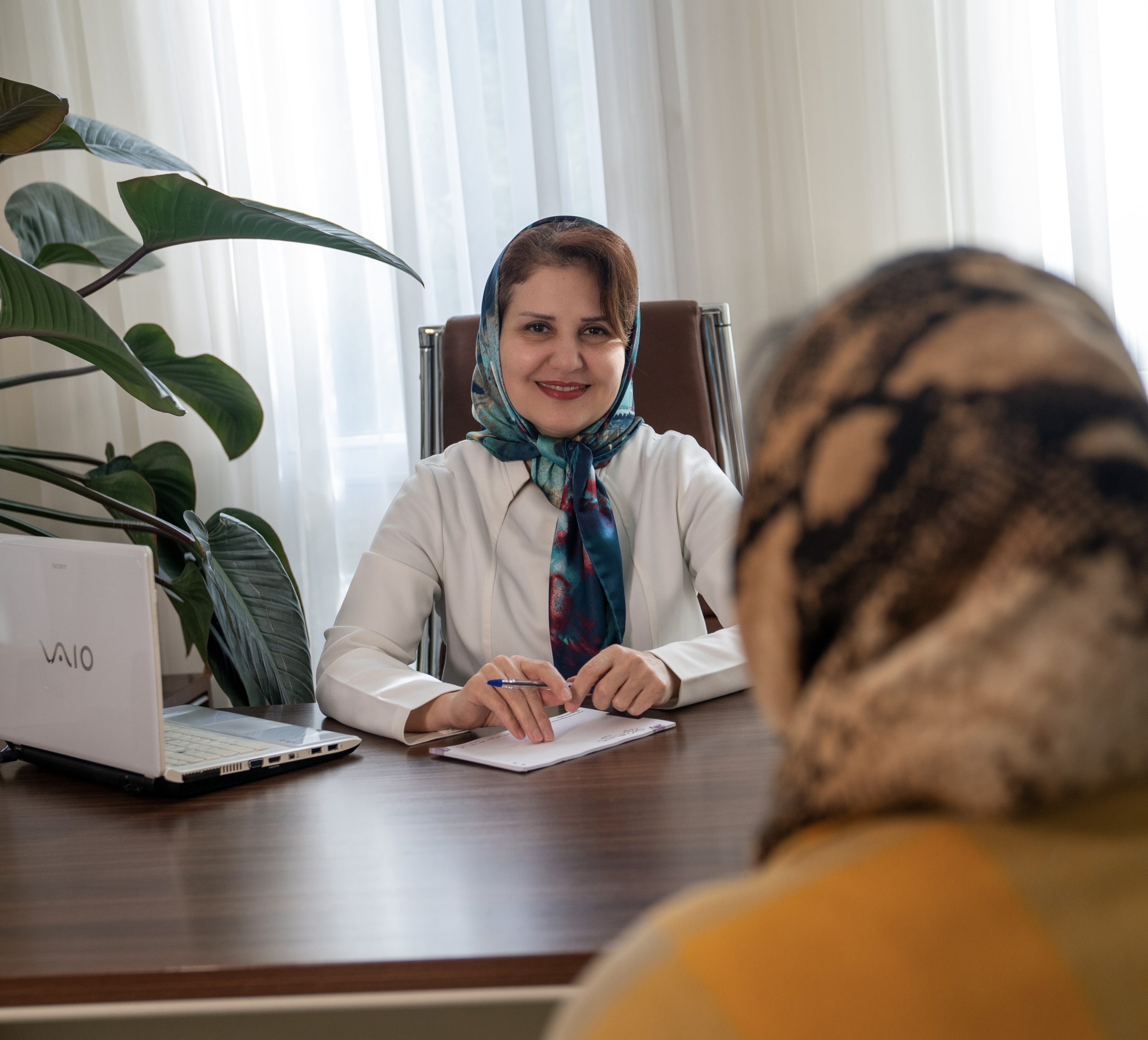 دکتر گرایلی کلینیک شاپرک طلایی مشهد